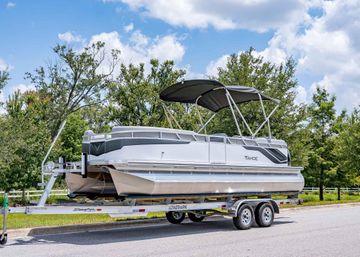 2025 Tahoe Pontoon SLT 23' Quad Lounge