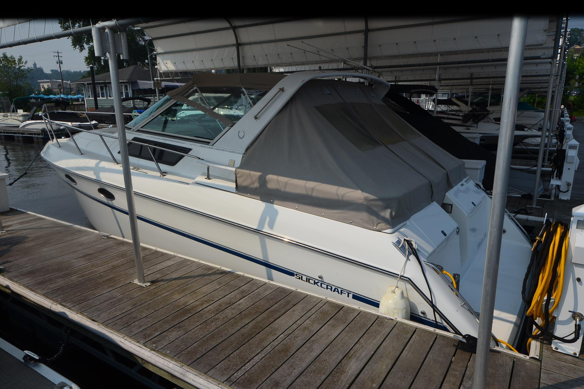 1990 Slickcraft 310 Sc Express