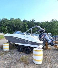 2024 Hurricane SunDeck 191 OB