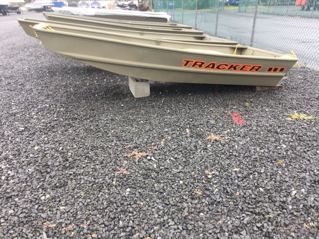 2026 Tracker GRZ JON 1036 GRN