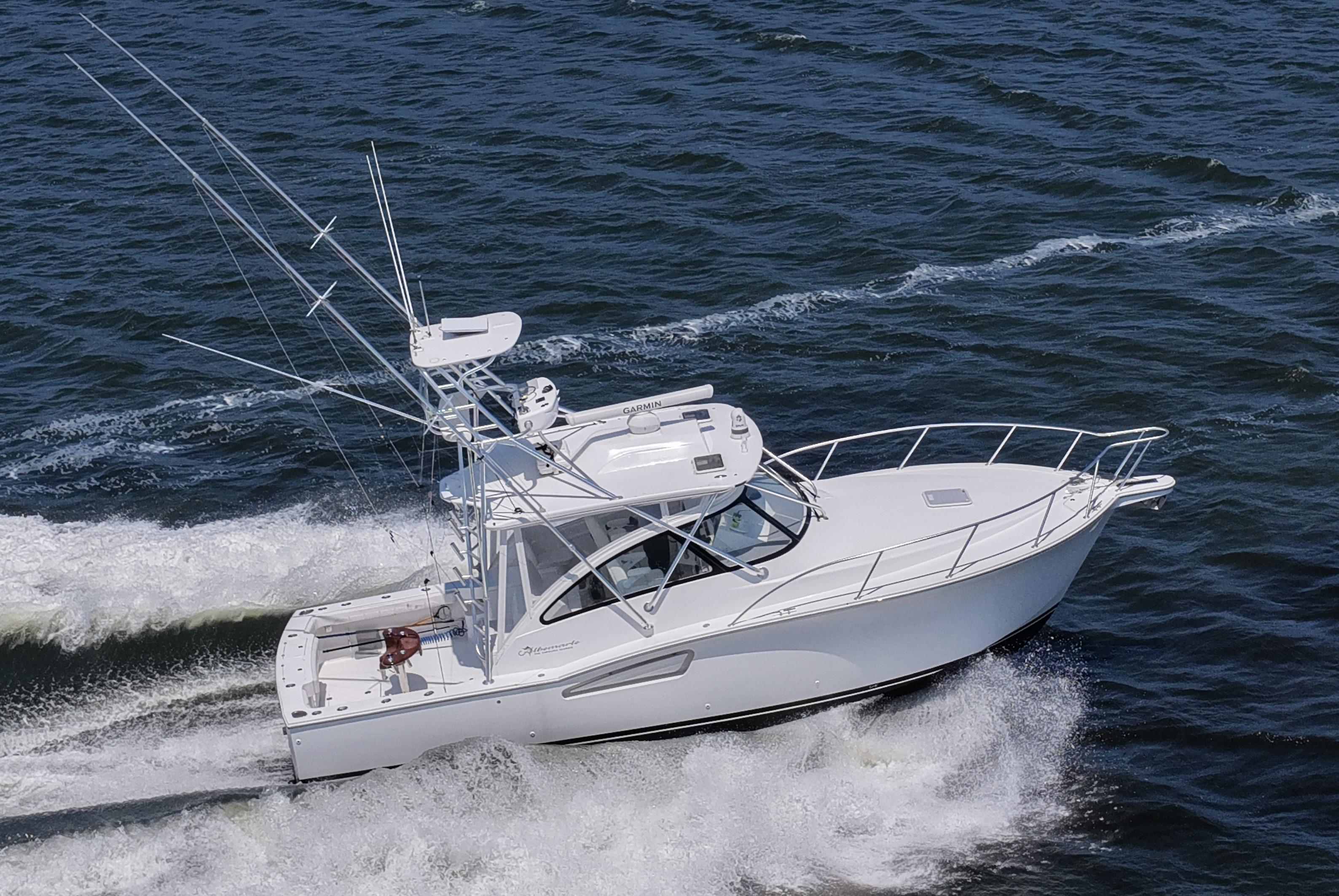 Albemarle 360 Express Fisherman 2022 Albemarle 360 Express Fisherman cruising on open water.