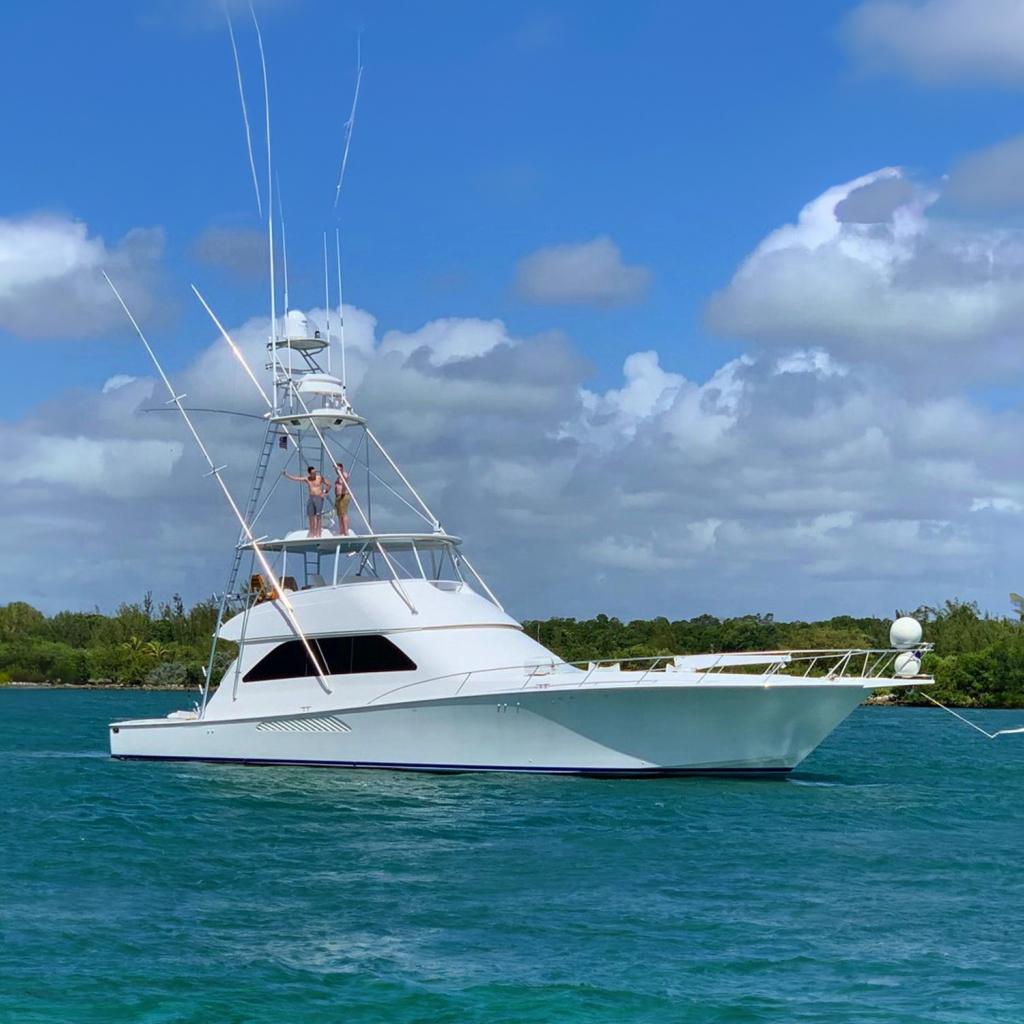 2007 Viking 68 Convertible