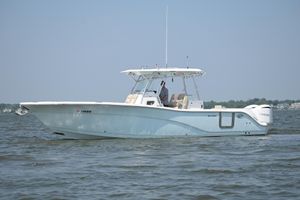 Sea Fox 328 Commander