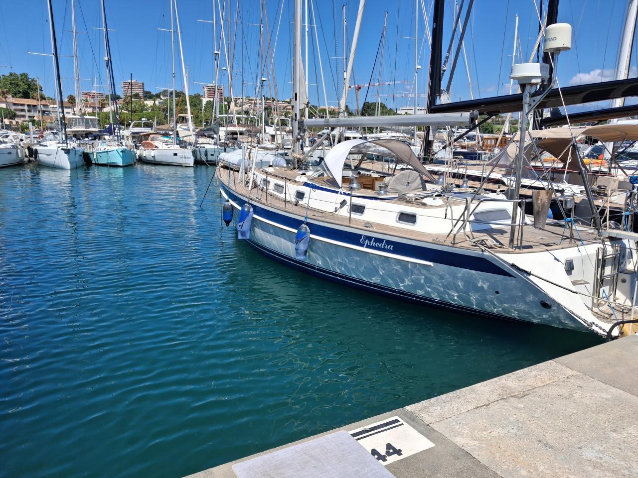 2000 Hallberg-Rassy 46