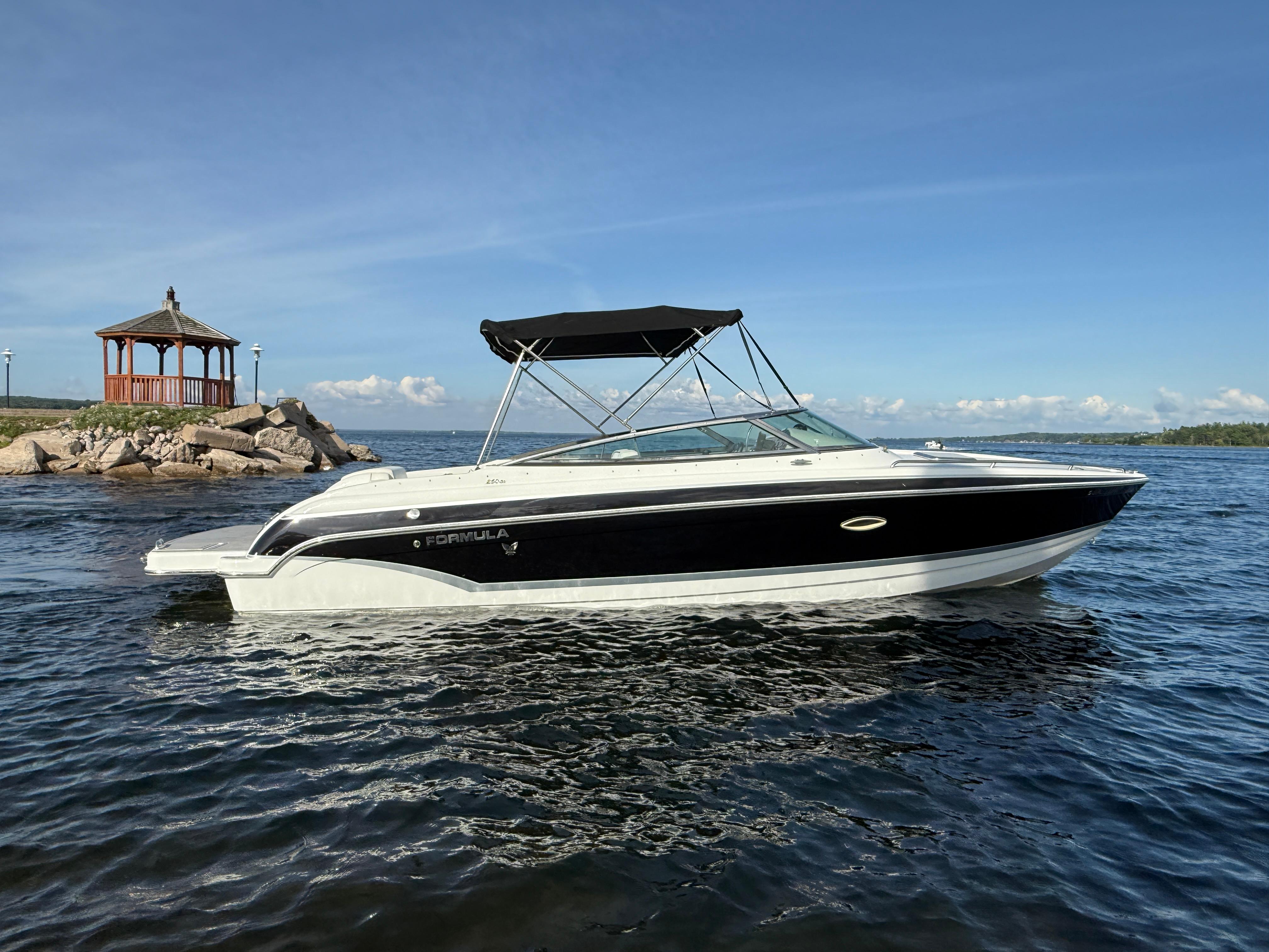 Formula 260 Sun Sport