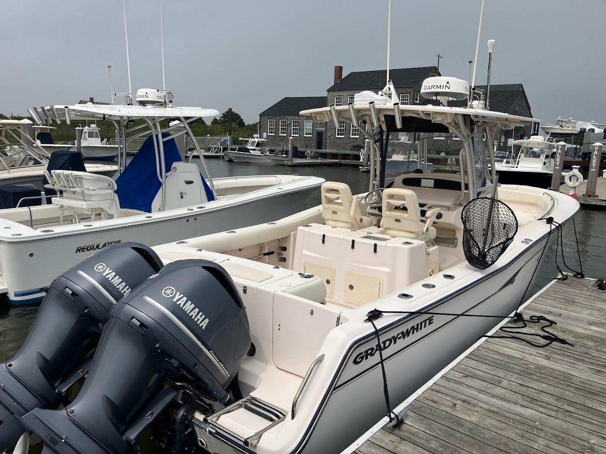 2006 Grady-White Bimini 306