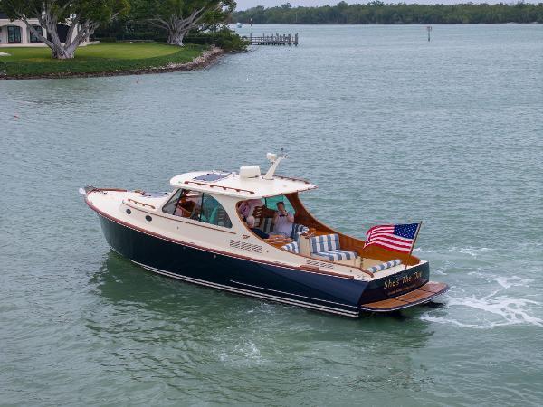 2019 Hinckley Picnic Boat 34