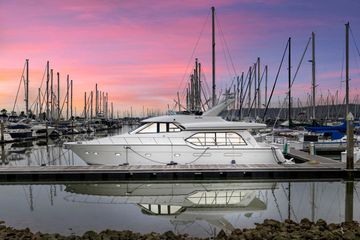 1998 Bayliner 5788