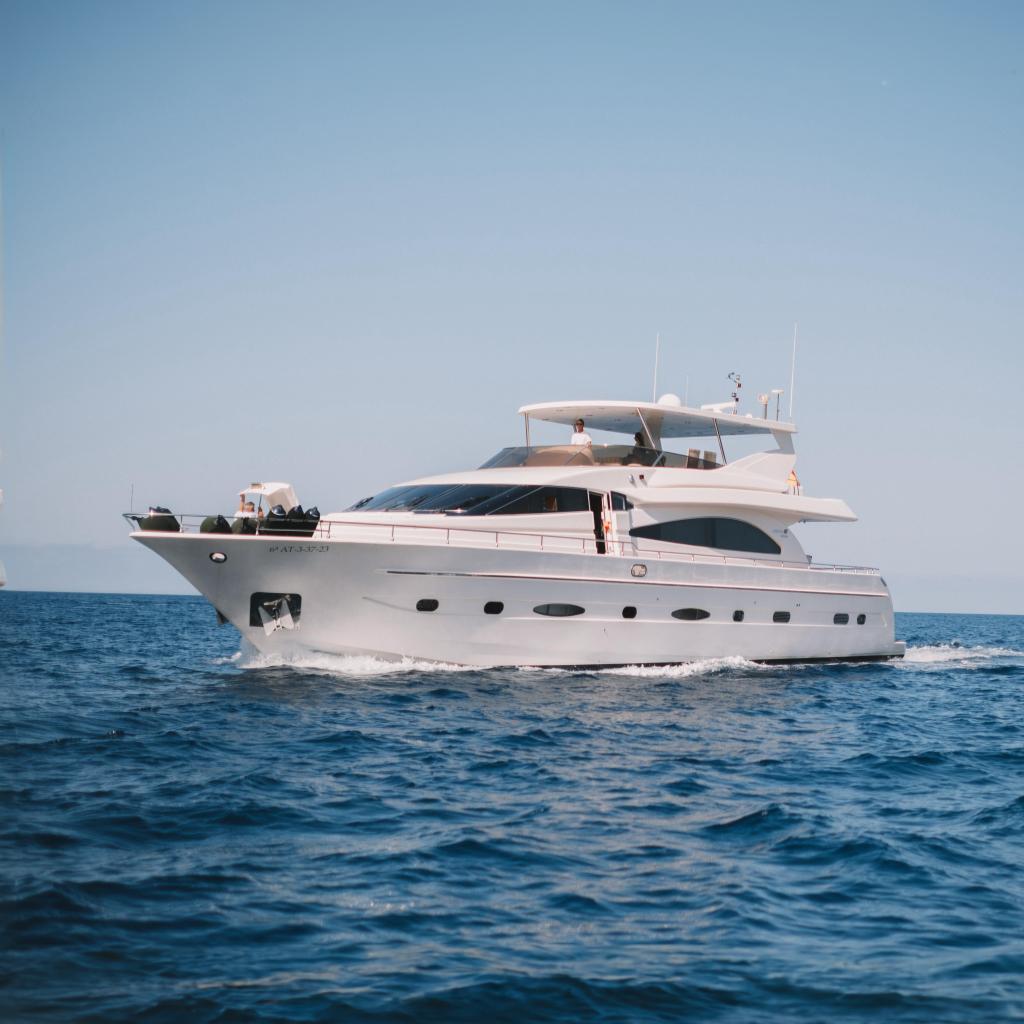 2000 Astondoa 82 GLX
