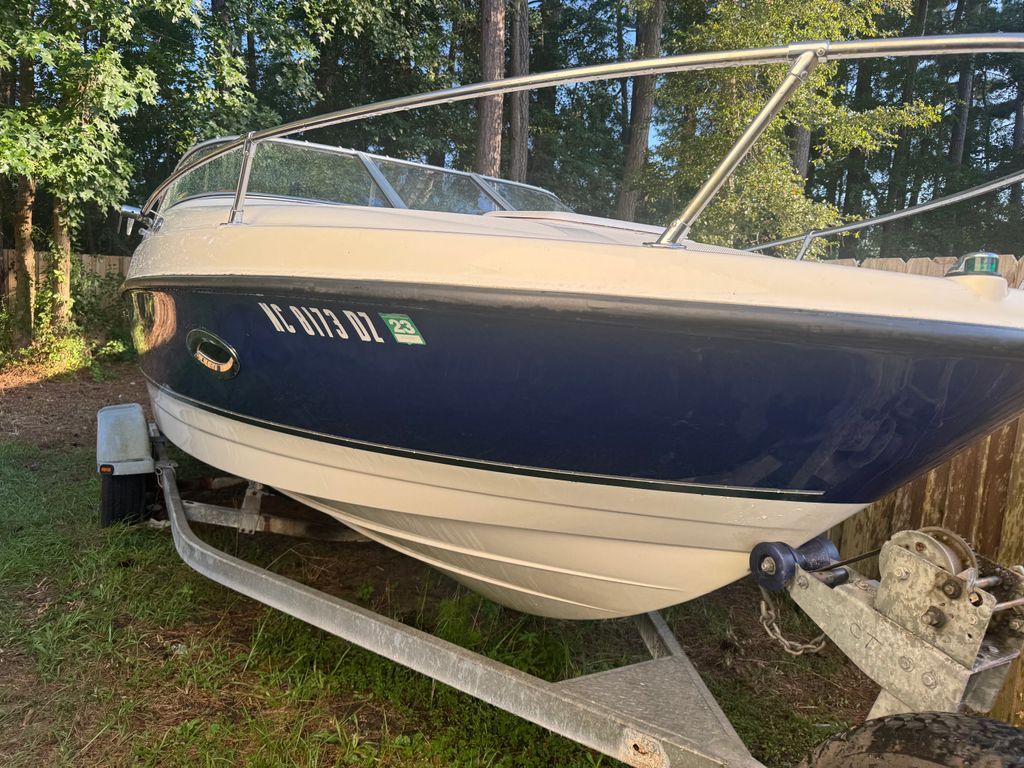 2007 Bayliner Discovery 210
