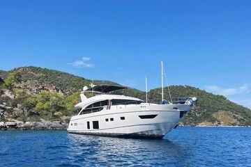 2016 Princess 82