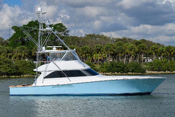 2001 Viking 61 Convertible w/Mezzanine