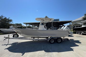 2022 Sea Born LX24 Center Console