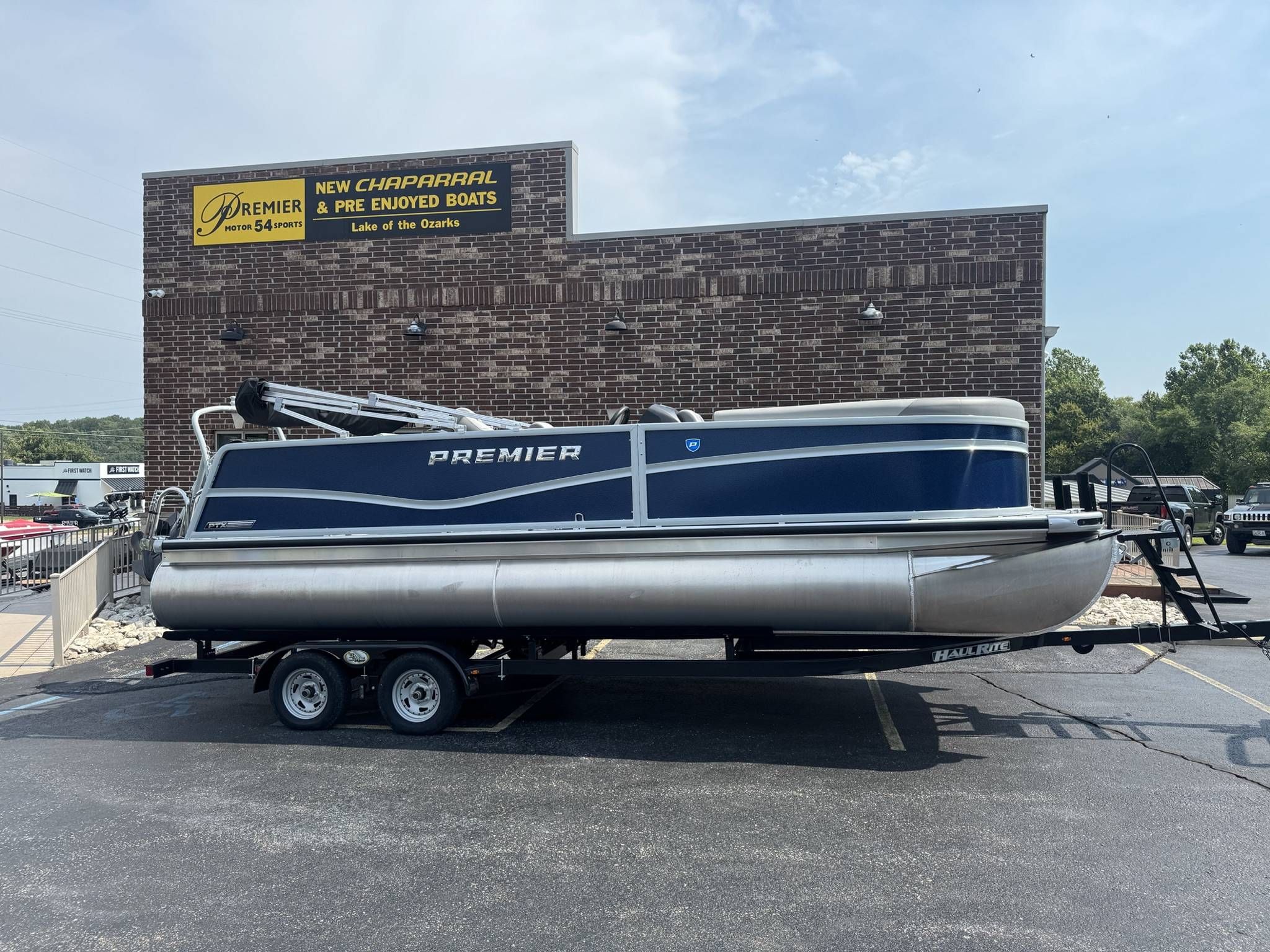 2026 Premier Sunscape RL 220