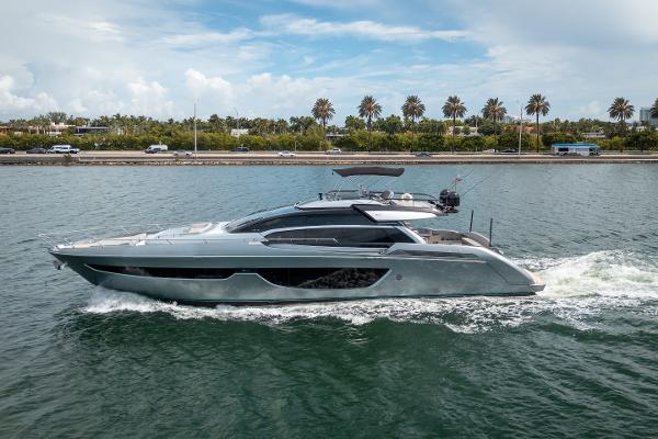 2017 Riva 76' Perseo