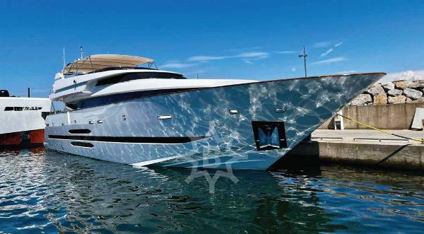 Cantieri di Pisa Akhir 108 Cantieri di Pisa AKHIR 108