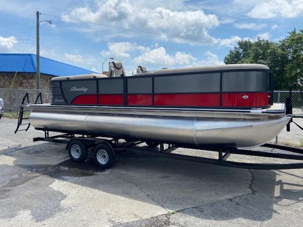2024 Bentley Pontoons 220 navigator