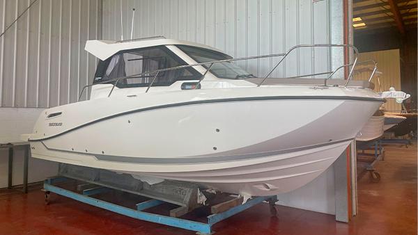 2025 Quicksilver Activ 705 Weekend