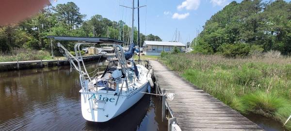 1987 Pearson 33-2