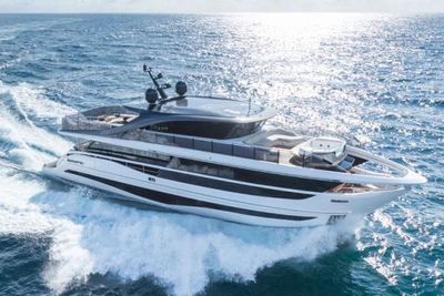 2025 Princess X95 Vista