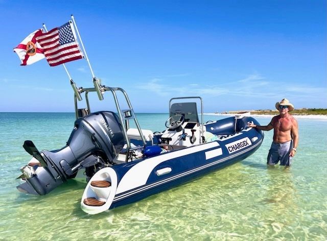 2025 Custom 16' Chargex