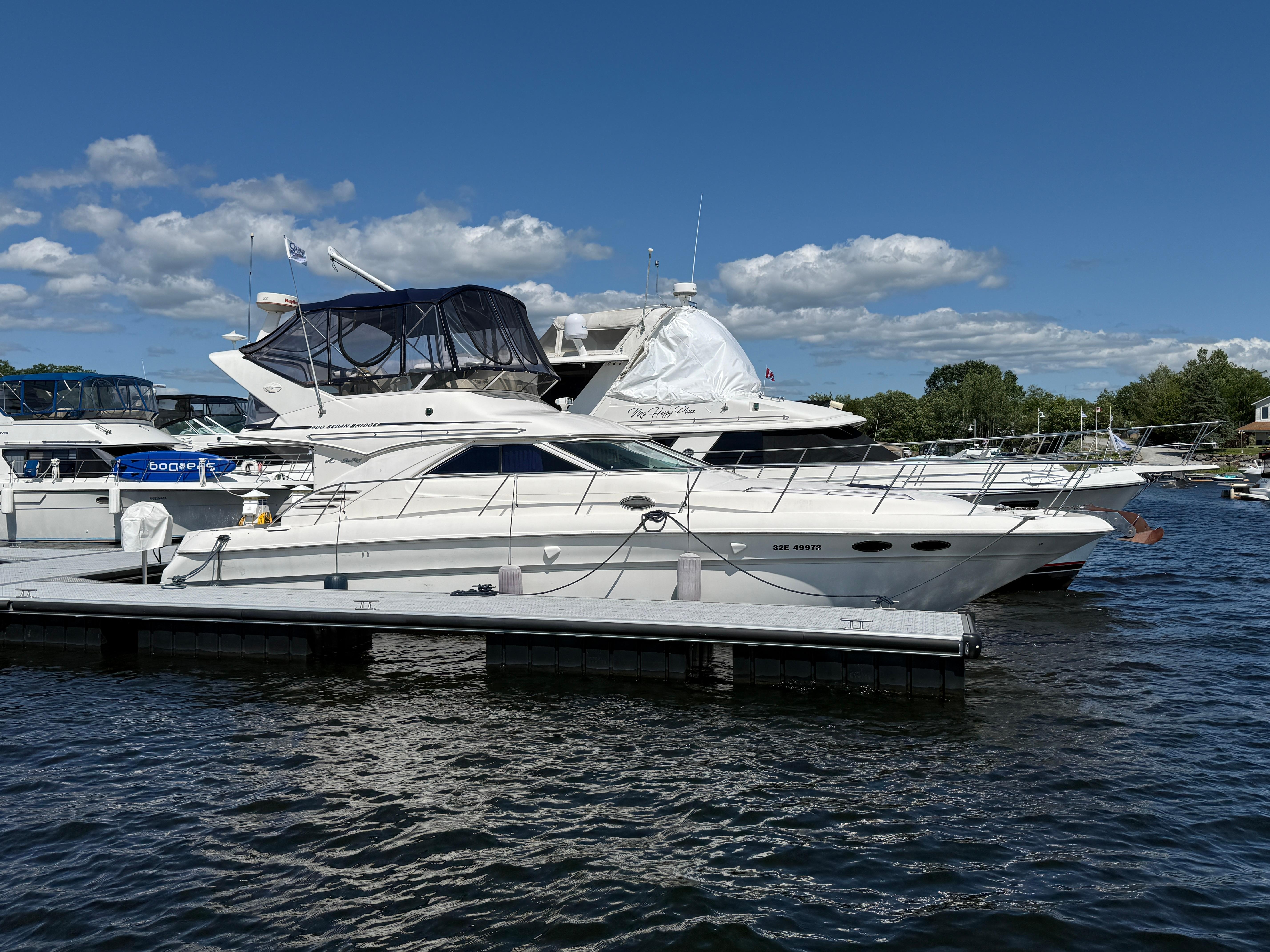 1997 Sea Ray 400 Sedan Bridge
