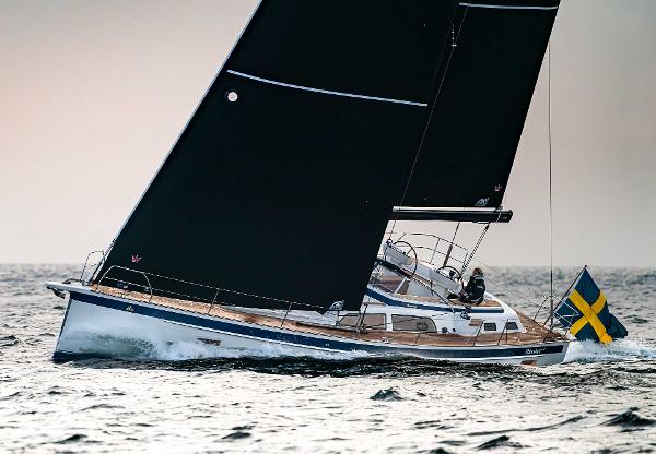 2026 Hallberg-Rassy 50