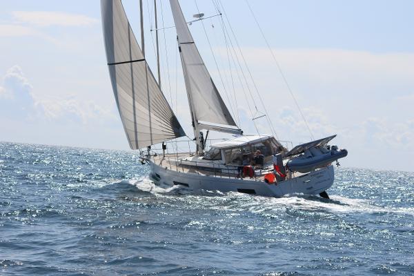 2018 Amel 50