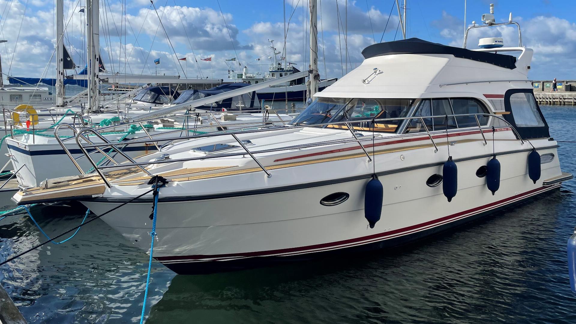 2005 Nord West 390 Flybridge