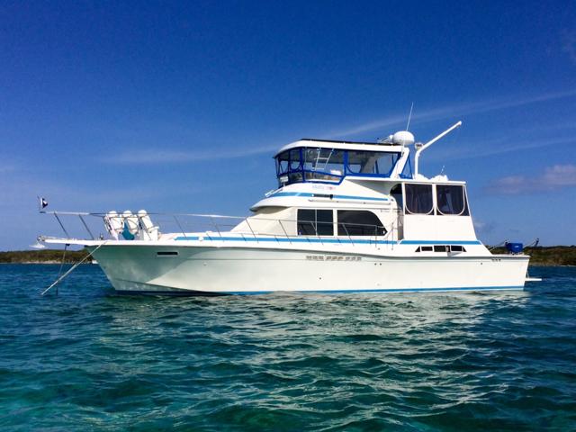 Chris-Craft 480 Catalina