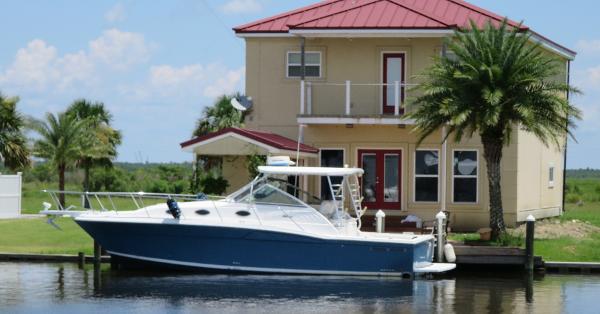 2004 Wellcraft 330 Coastal