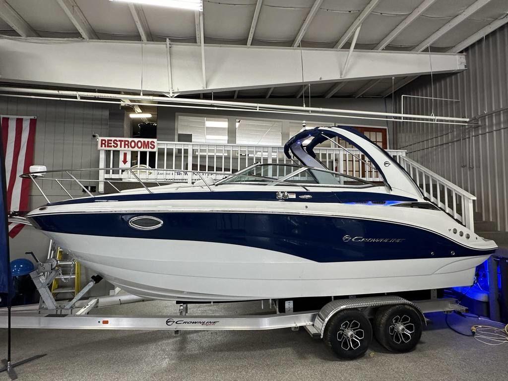 2024 Crownline 270 CR