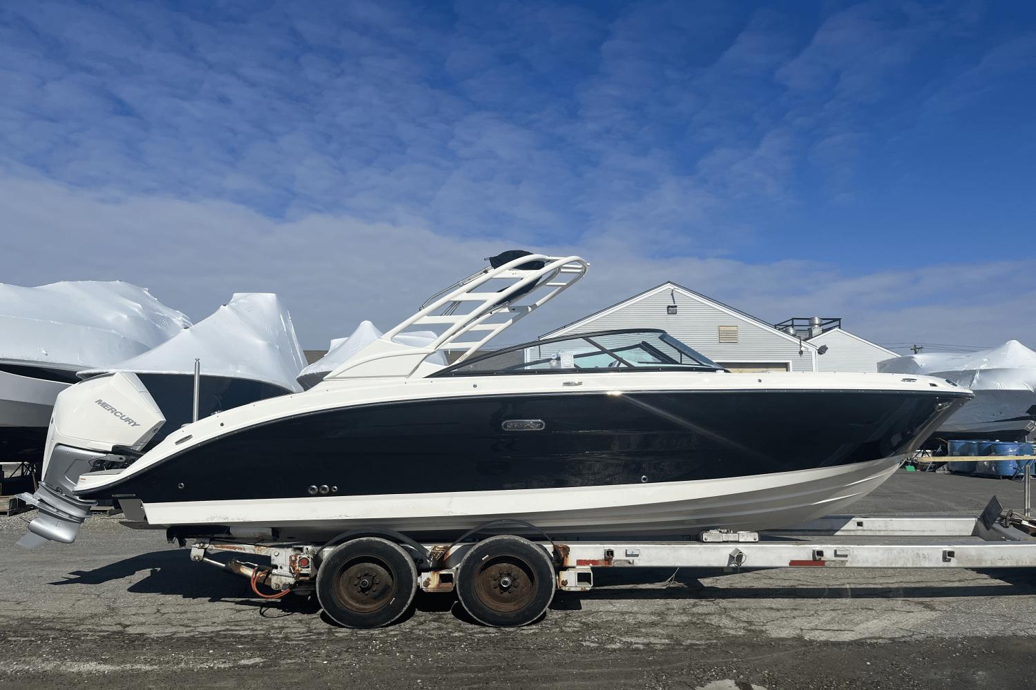 Sea Ray SDX 250 Outboard