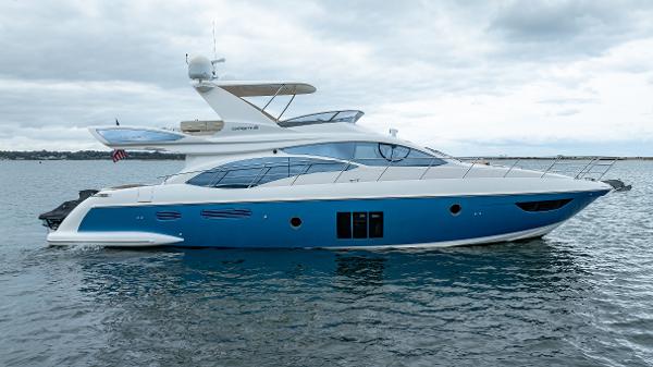 Azimut 58 Flybridge Azimut 58 Flybridge 2011 yacht on water, featuring sleek design and modern amenities.