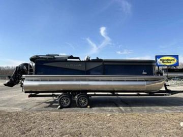 2025 Lowe LS 230 WT