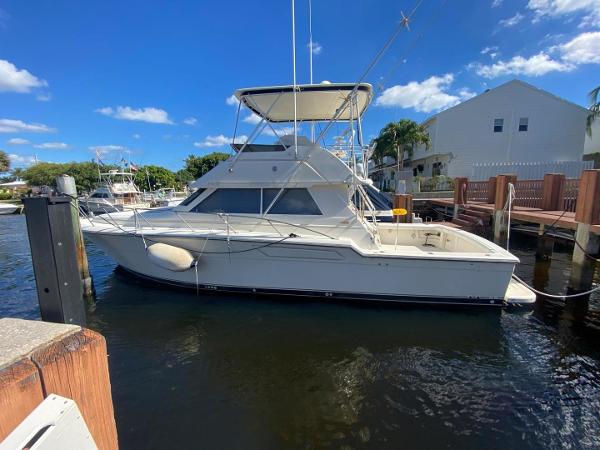Tiara Yachts 43 Convertible