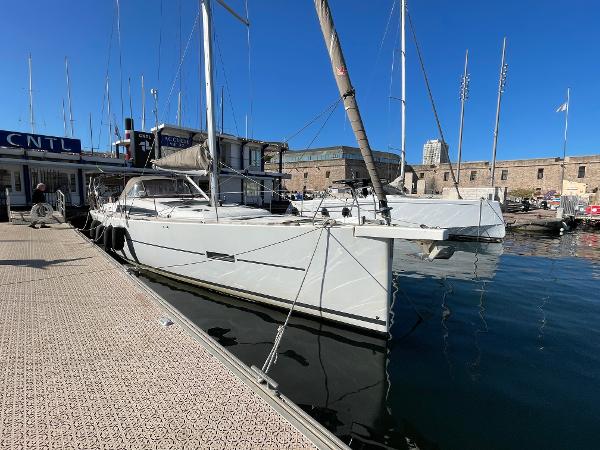2017 Dufour Dufour 512 Grand Large