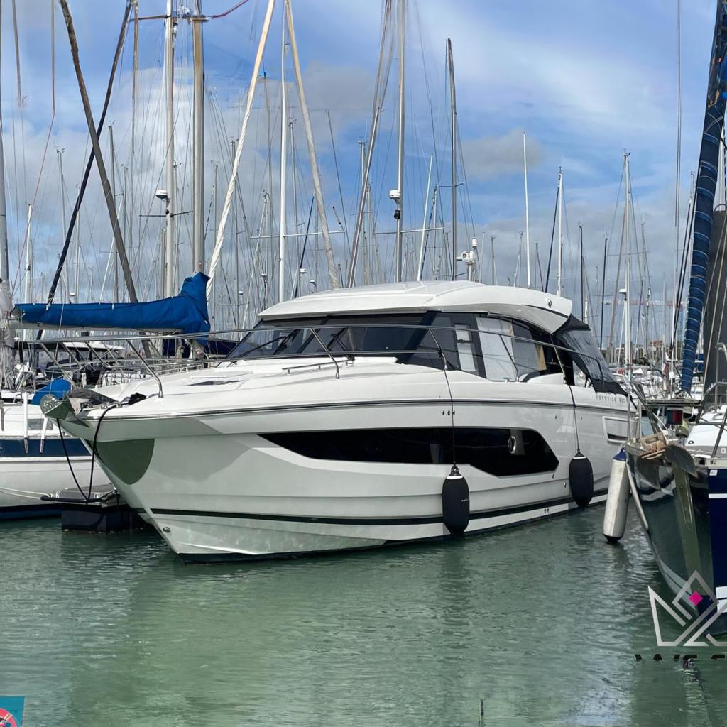2023 Prestige 420