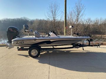 2025 Nitro Z18
