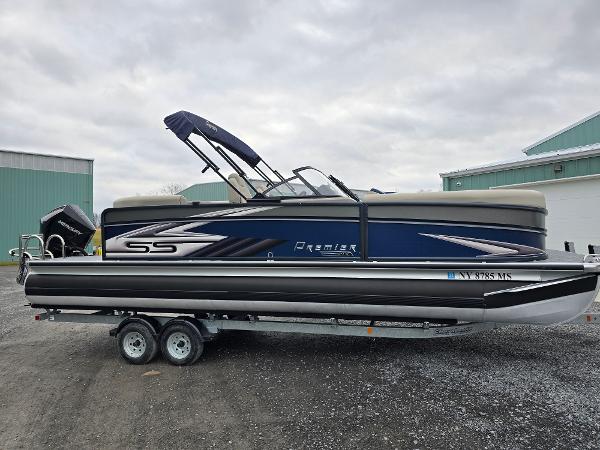 2022 Premier 250 S-Series Revolution