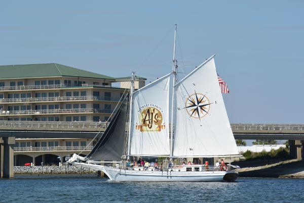 1996 Custom Biloxi Schooner