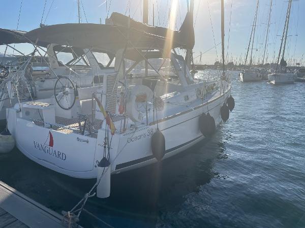 2022 Beneteau Oceanis 38.1