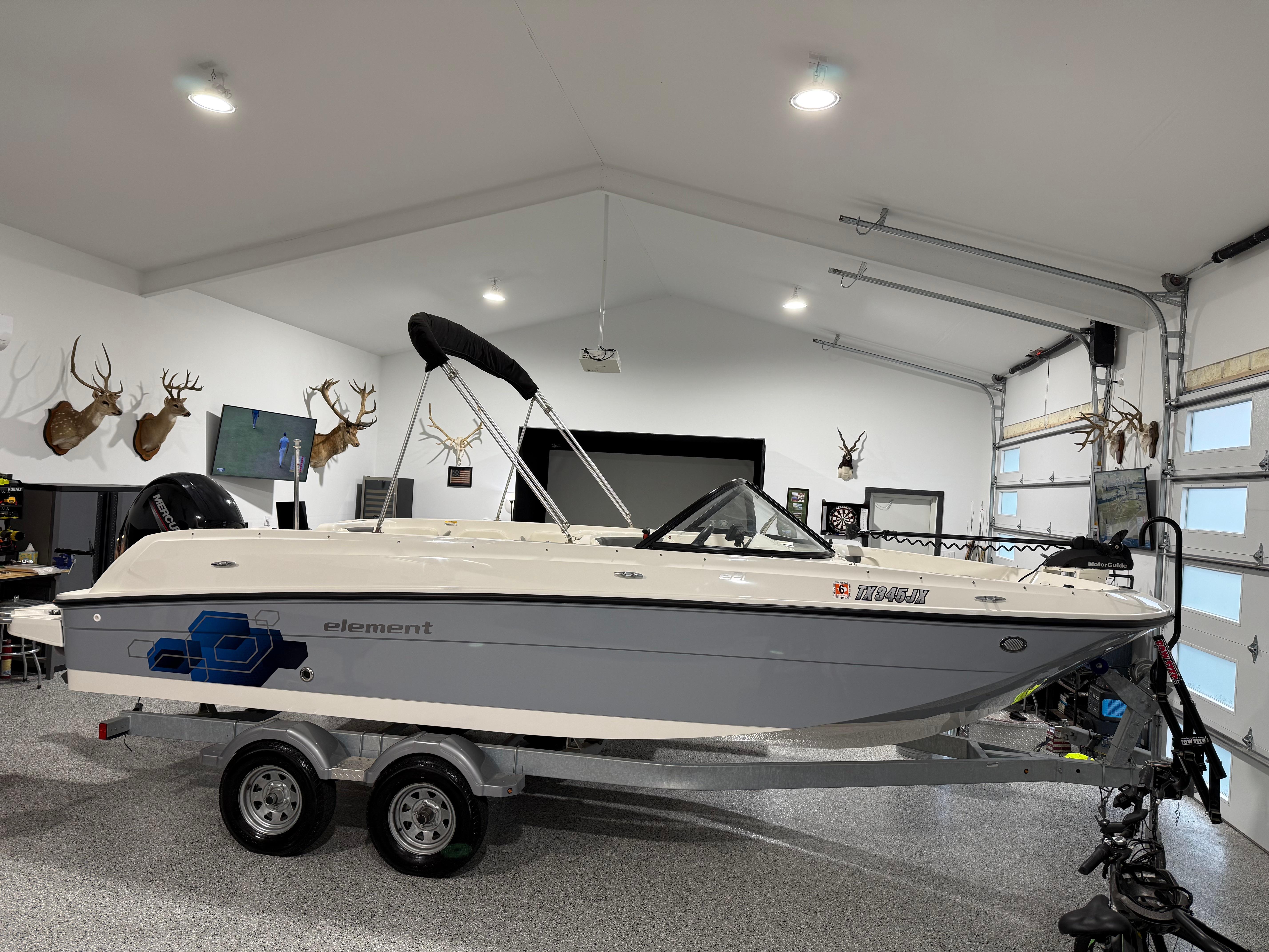 2021 Bayliner ELEMENT E21 Fish
