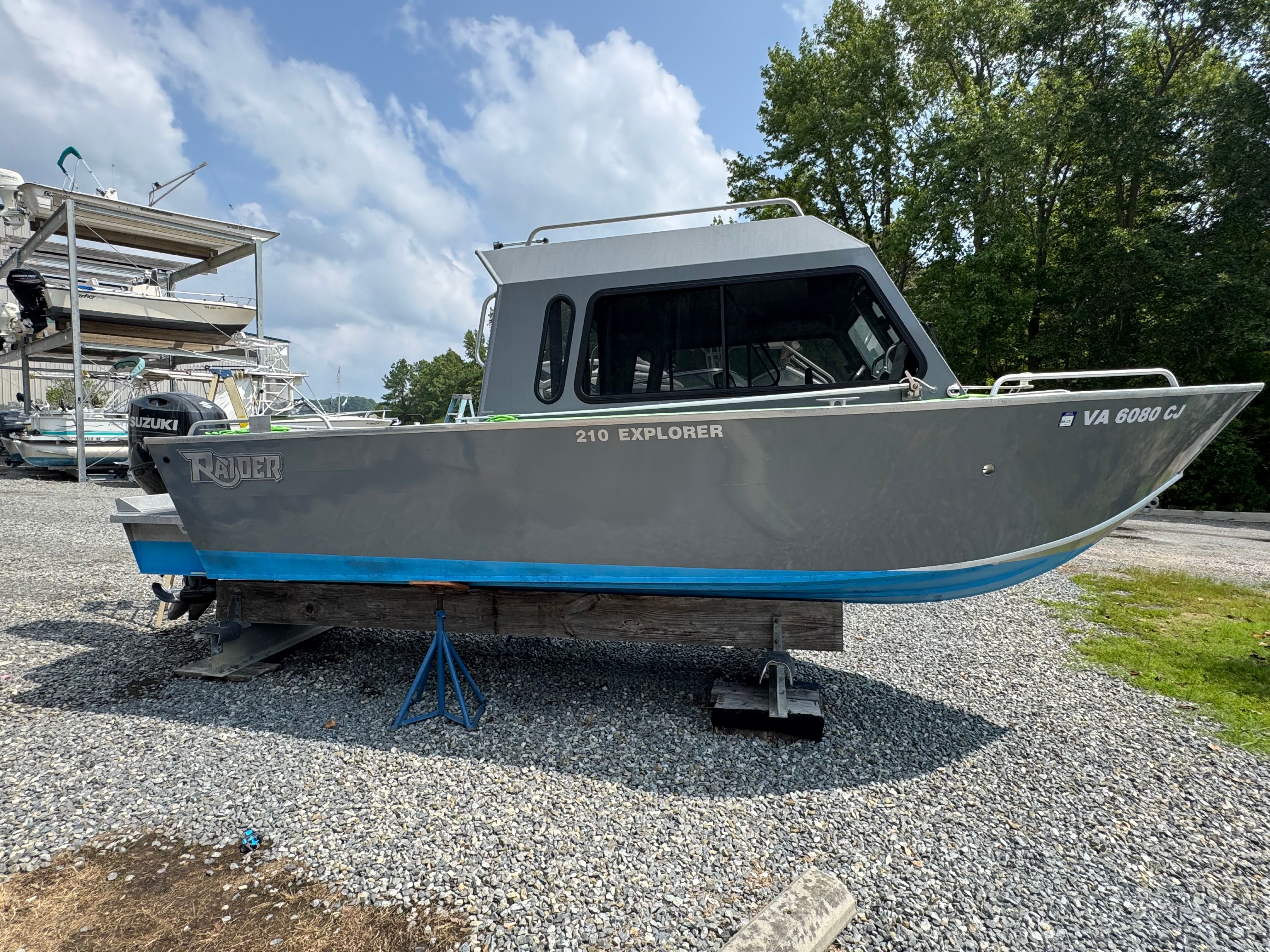2022 Raider 210 Explorer