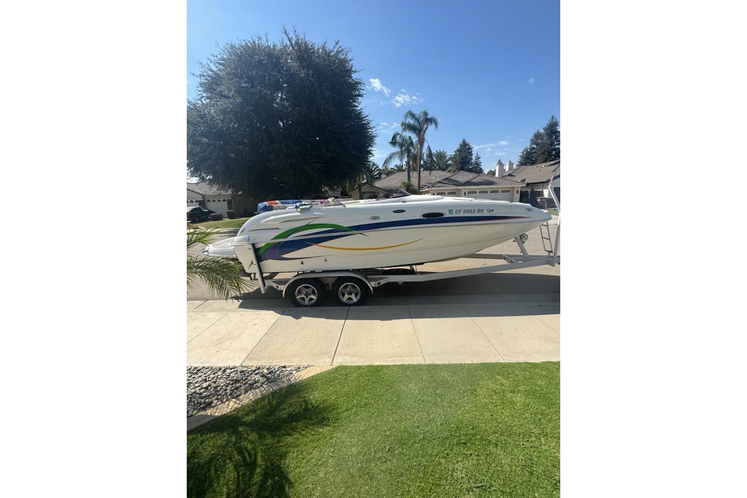 2004 Chaparral Sunesta 232