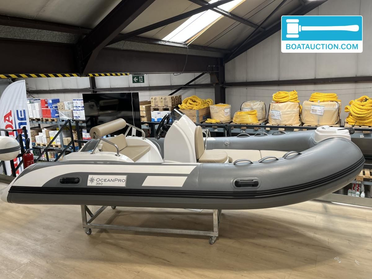 2024 OCEAN PRO 390