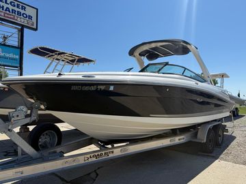 2011 Sea Ray 250 SLX