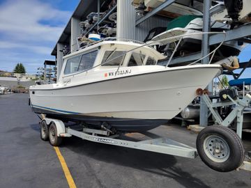 1999 SeaSport 2400 XL Limited