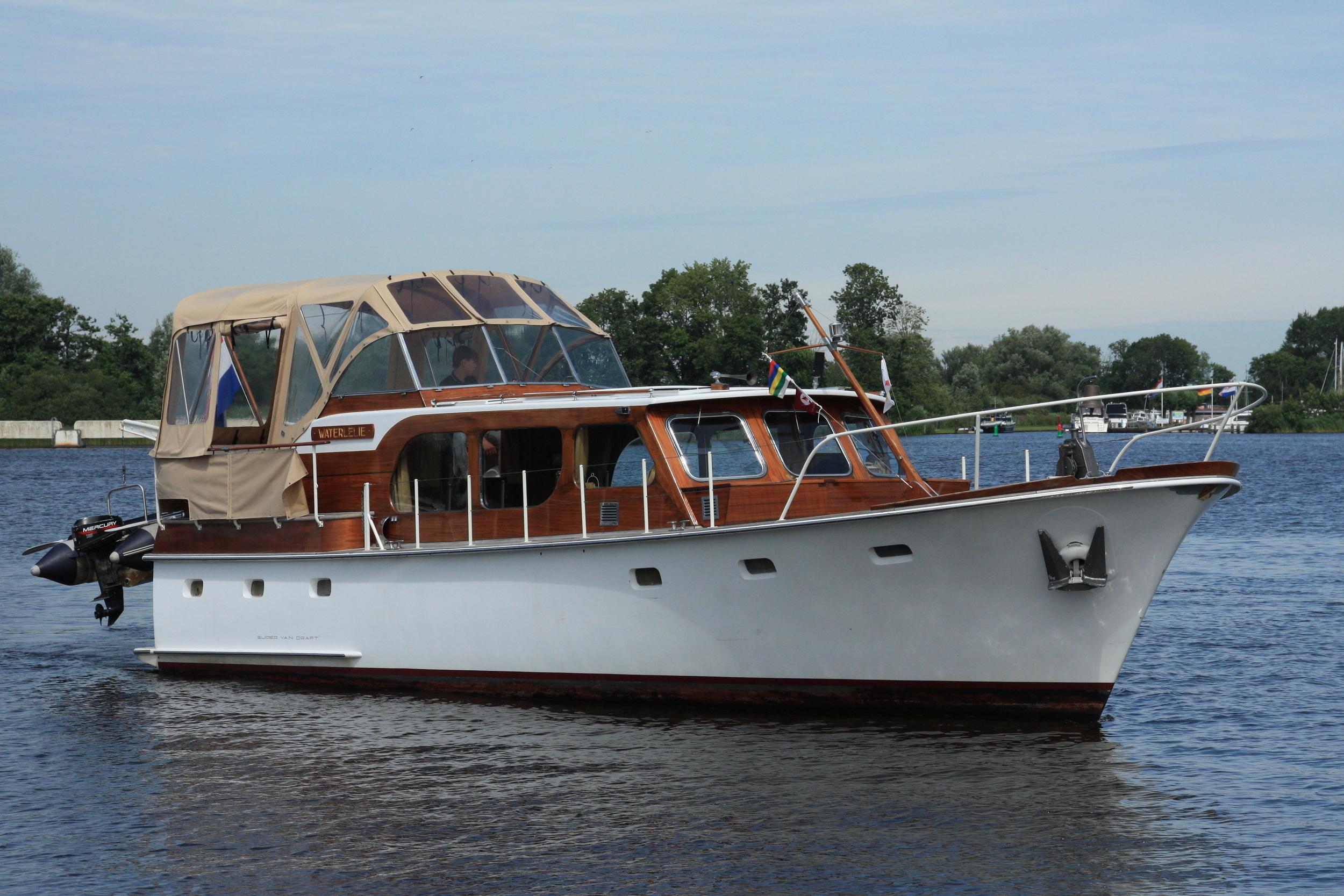 1966 Super Van Craft 1220