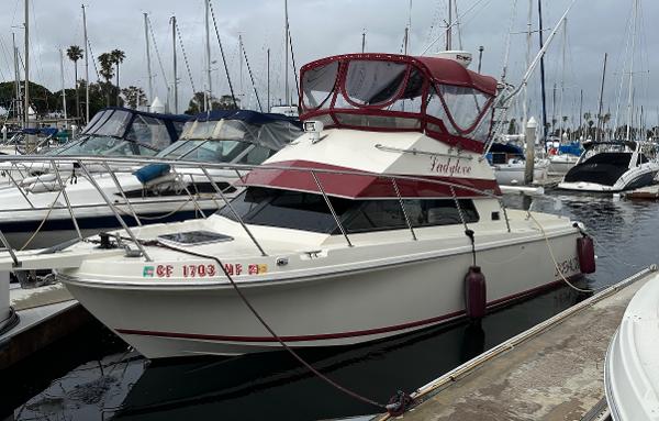 1992 Skipjack 26 Flybridge